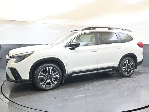New 2026 Subaru Ascent Limited image 2