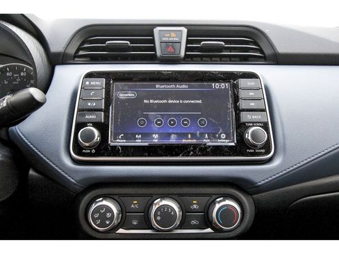 Used 2025 Nissan Versa SV w/ Trunk Package FWD image 21