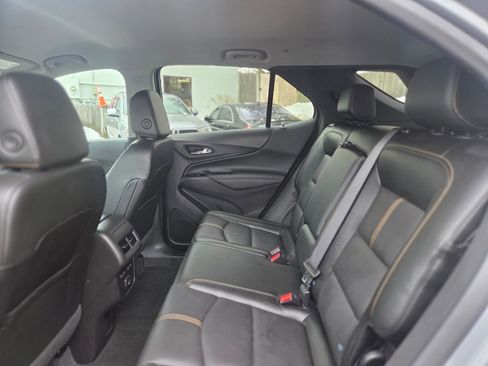 Used 2024 Chevrolet Equinox Premier image 23