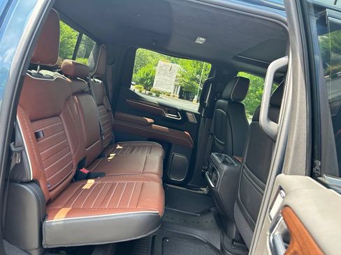 Used 2025 GMC Sierra 1500 Denali Ultimate AWD/4WD image 49