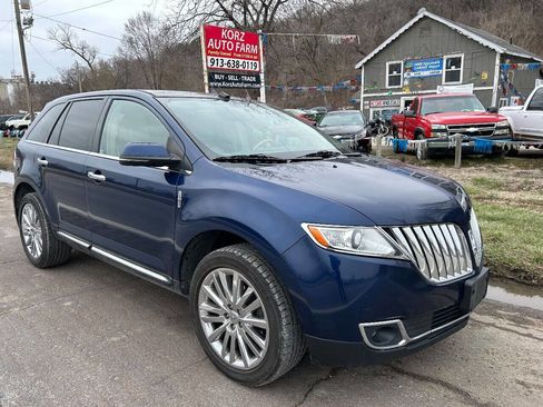 Used 2012 Lincoln MKX AWD image 1