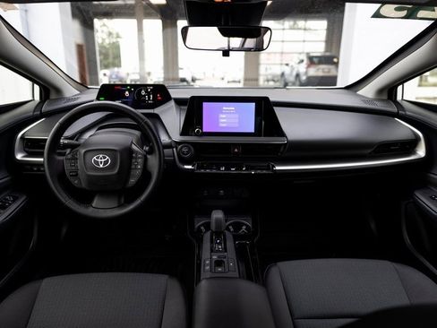 Certified 2023 Toyota Prius LE image 17