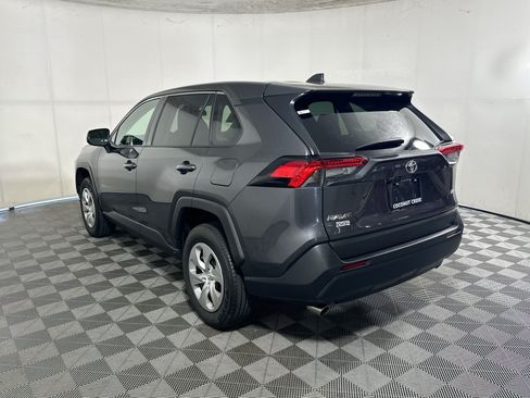 Used 2023 Toyota RAV4 LE FWD image 5