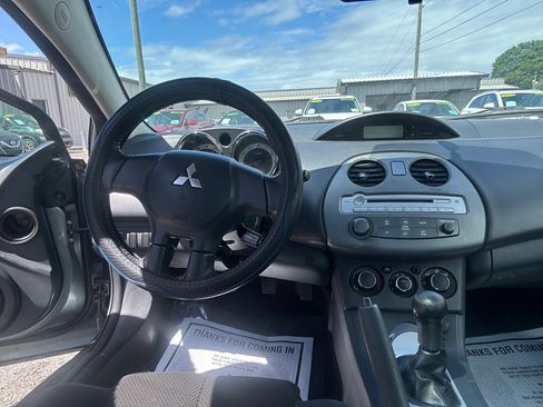Used 2008 Mitsubishi Eclipse GS image 9