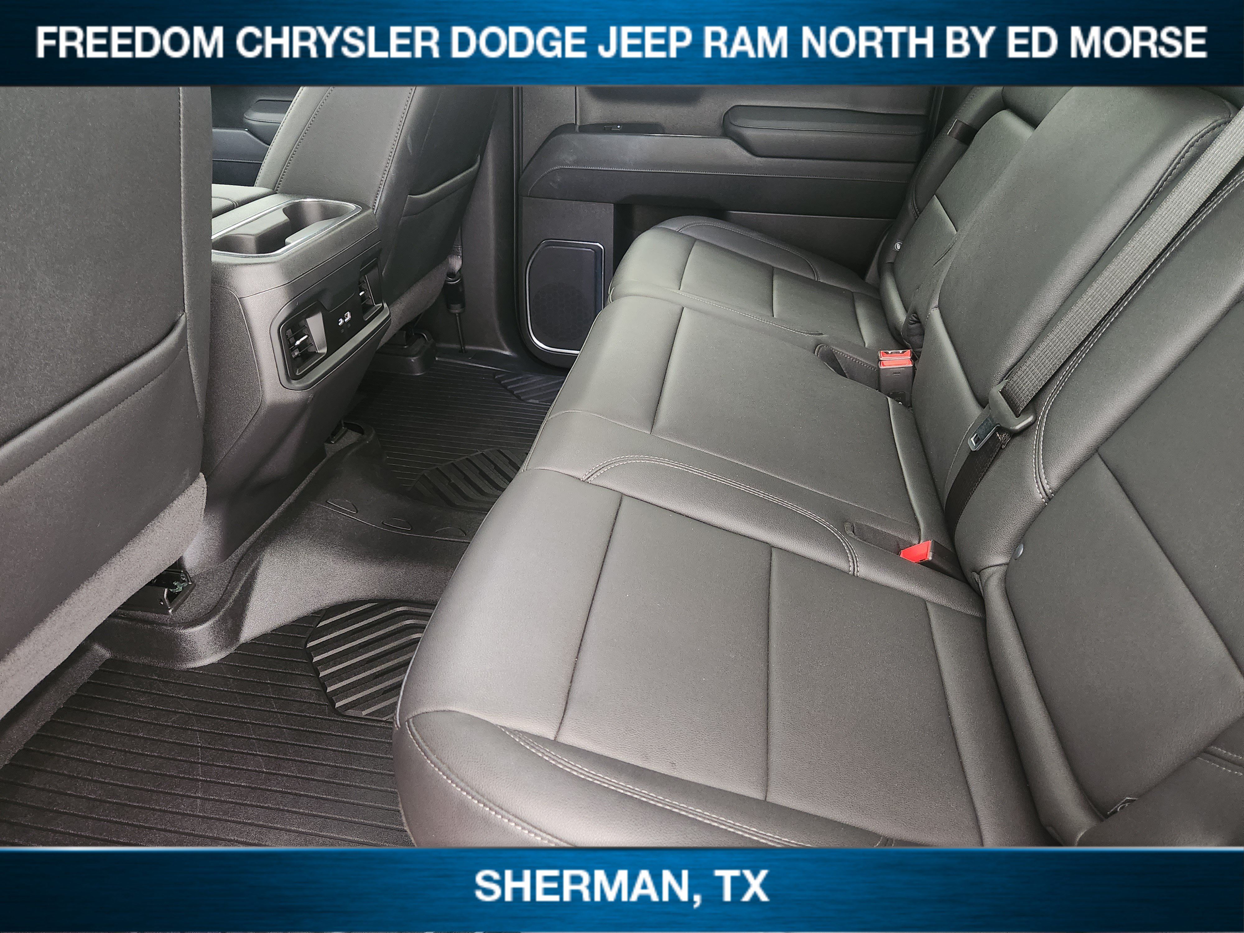 Used 2026 Chevrolet Silverado 1500 LT Trail Boss w/ LT Trail Boss Premium Package AWD/4WD image 19