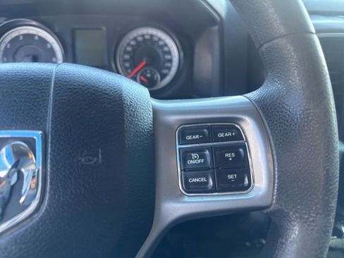 Used 2022 RAM 1500 Classic SLT w/ Trailer Tow Group image 18