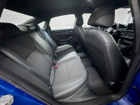 Used 2023 Honda Civic Sport image 25