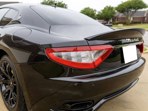 Used 2011 Maserati GranTurismo S RWD image 84