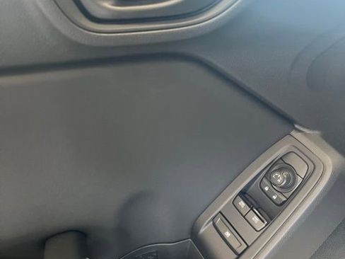 New 2025 Toyota GR86 Premium image 11