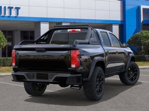 New 2026 Chevrolet Colorado Trail Boss w/ Midnight Edition AWD/4WD image 4