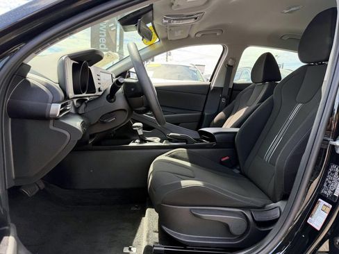 Certified 2023 Hyundai Elantra SEL w/ Cargo Package FWD image 16