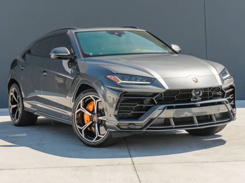 Used 2019 Lamborghini Urus AWD/4WD image 5