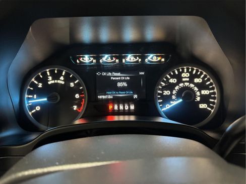 Used 2018 Ford F150 XLT w/ Equipment Group 301A Mid RWD image 16