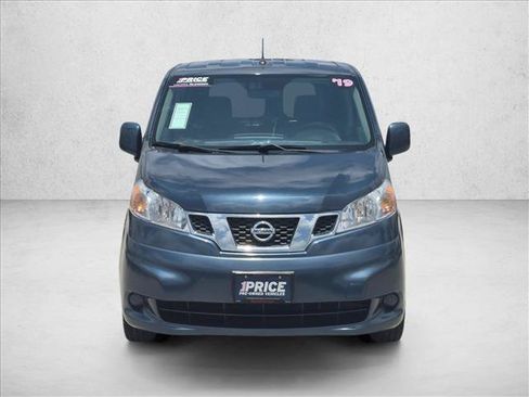 Used 2019 Nissan NV200 SV w/ Navigation Package FWD image 2