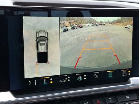 Used 2023 Chevrolet Silverado 1500 High Country w/ High Country Premium Package image 19