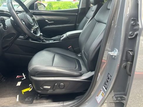 Certified 2024 Hyundai Tucson SEL w/ Convenience Package FWD image 9