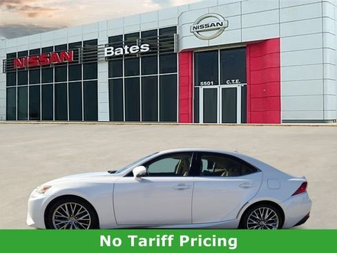Used 2014 Lexus IS 250 w/ Navigation Package image 4