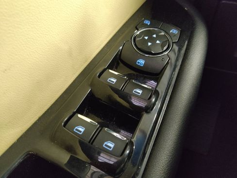 Used 2017 Ford Edge SEL w/ Equipment Group 201A FWD image 27