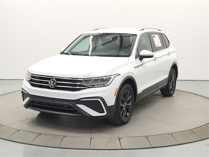 Used 2024 Volkswagen Tiguan SE