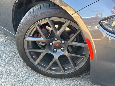 Used 2015 Dodge Charger SE image 16