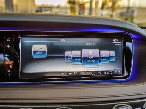 Used 2016 Mercedes-Benz S 550 Sedan image 19