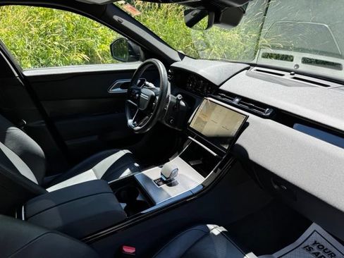 Used 2024 Land Rover Range Rover Velar Dynamic SE AWD/4WD image 19