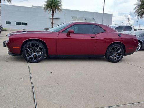Used 2020 Dodge Challenger SXT w/ Blacktop Package RWD image 3