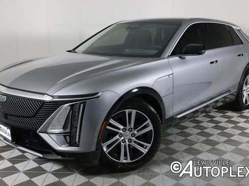 Used 2024 Cadillac Lyriq Tech RWD image 1