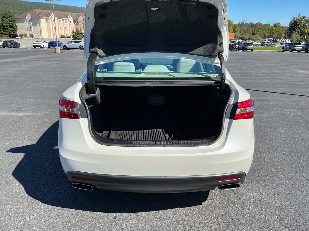 Used 2013 Toyota Avalon XLE Premium FWD image 9