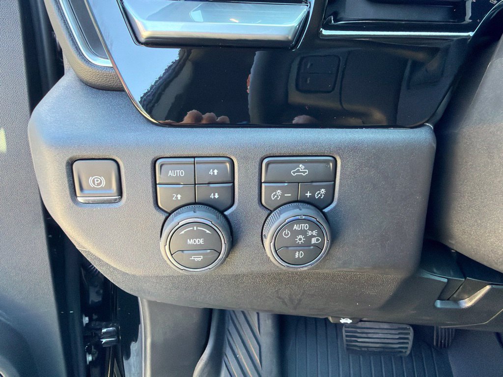 New 2026 Chevrolet Silverado 1500 RST AWD/4WD image 20