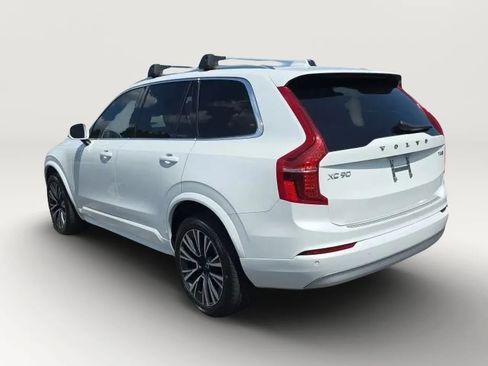 Used 2022 Volvo XC90 T6 Momentum w/ Advanced Package AWD/4WD image 6