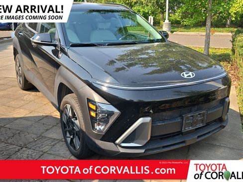 Used 2025 Hyundai Kona SEL AWD/4WD image 1
