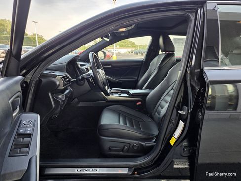 Used 2019 Lexus IS 300 F Sport w/ F Sport Package AWD/4WD image 21