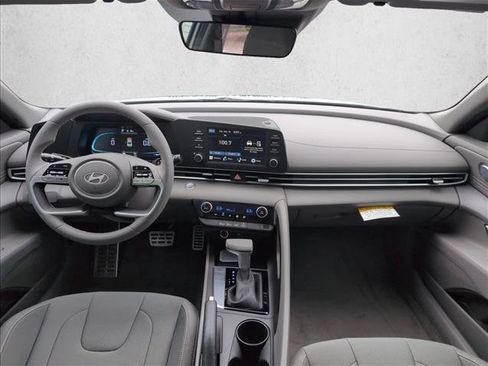 New 2026 Hyundai Elantra Sport FWD image 18