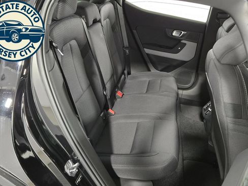 Used 2022 Polestar Polestar 2 w/ Pilot Package AWD/4WD image 30