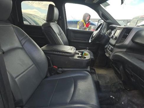 Used 2024 RAM 2500 Tradesman image 4