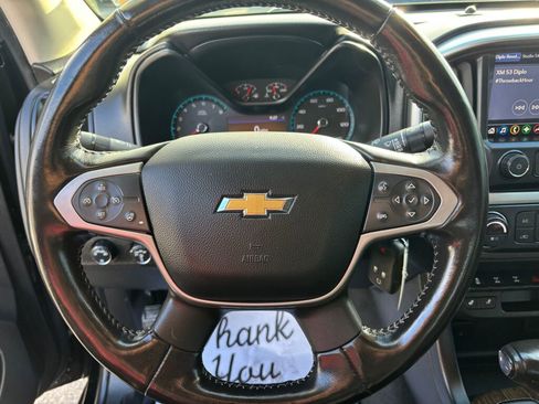 Used 2020 Chevrolet Colorado ZR2 image 16