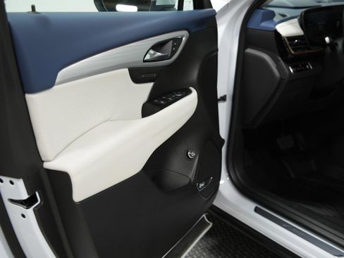 New 2026 Buick Envision Avenir AWD/4WD image 22