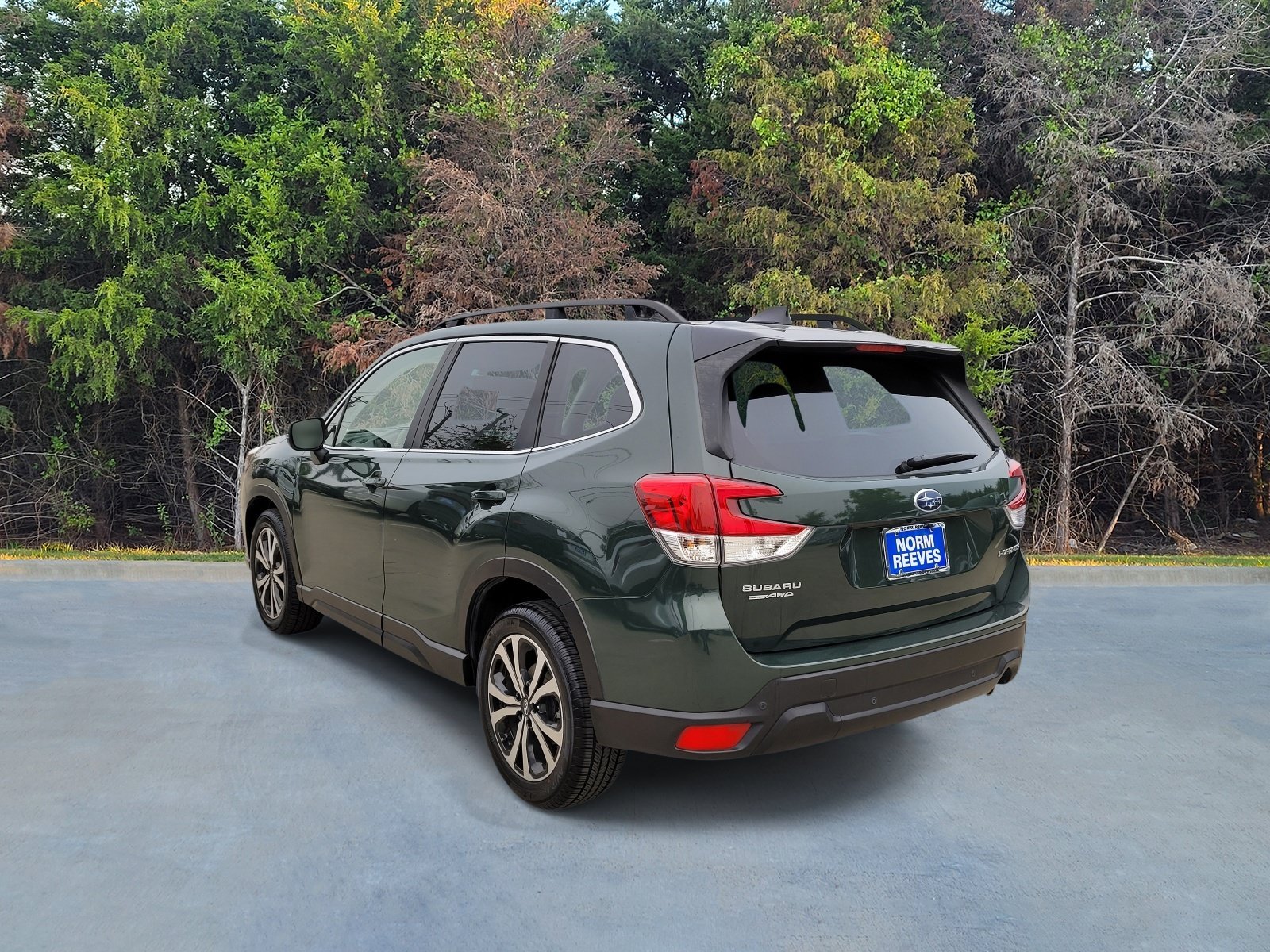 Used 2024 Subaru Forester Limited AWD/4WD image 21