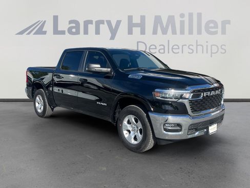 Used 2025 RAM 1500 Big Horn image 7