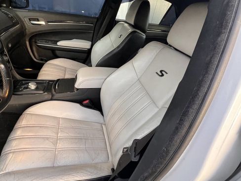 Used 2021 Chrysler 300 S image 11