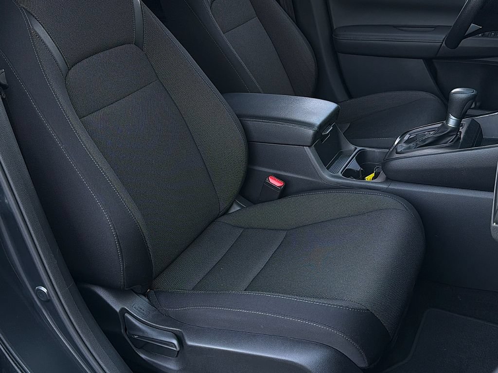 Used 2025 Honda CR-V LX image 27