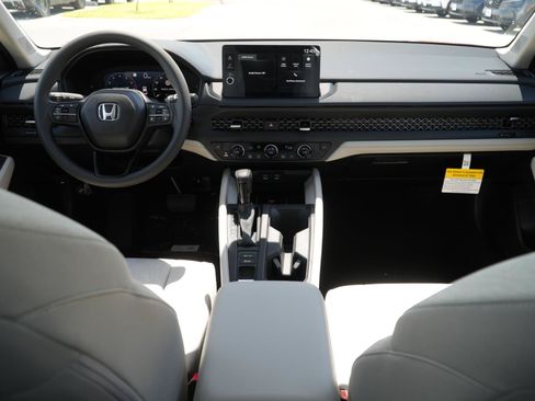 New 2026 Honda Accord SE image 21