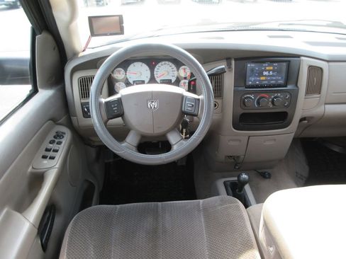 Used 2005 Dodge Ram 2500 Truck SLT w/ Quad Cab Big Horn Value Group image 18