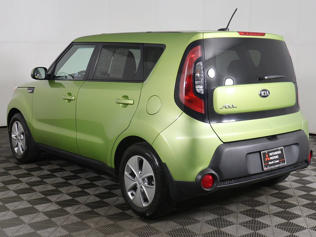 Used 2014 Kia Soul FWD image 4