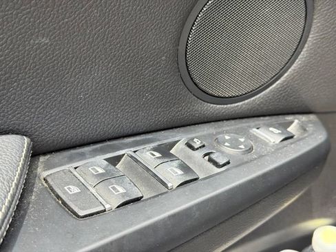 Used 2017 BMW X3 sDrive28i RWD image 12