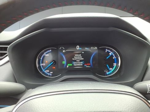 Used 2024 Toyota RAV4 SE image 12