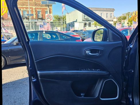 Used 2021 Jeep Compass Latitude w/ Driver Assistance Group image 14