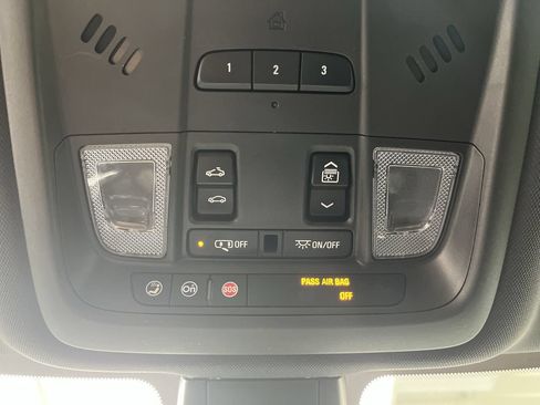 Used 2019 Chevrolet Blazer RS AWD/4WD image 34
