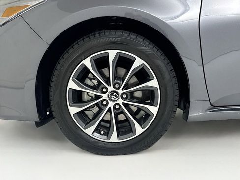 Used 2018 Toyota Avalon XLE Premium w/ Carpet Mat Package image 30